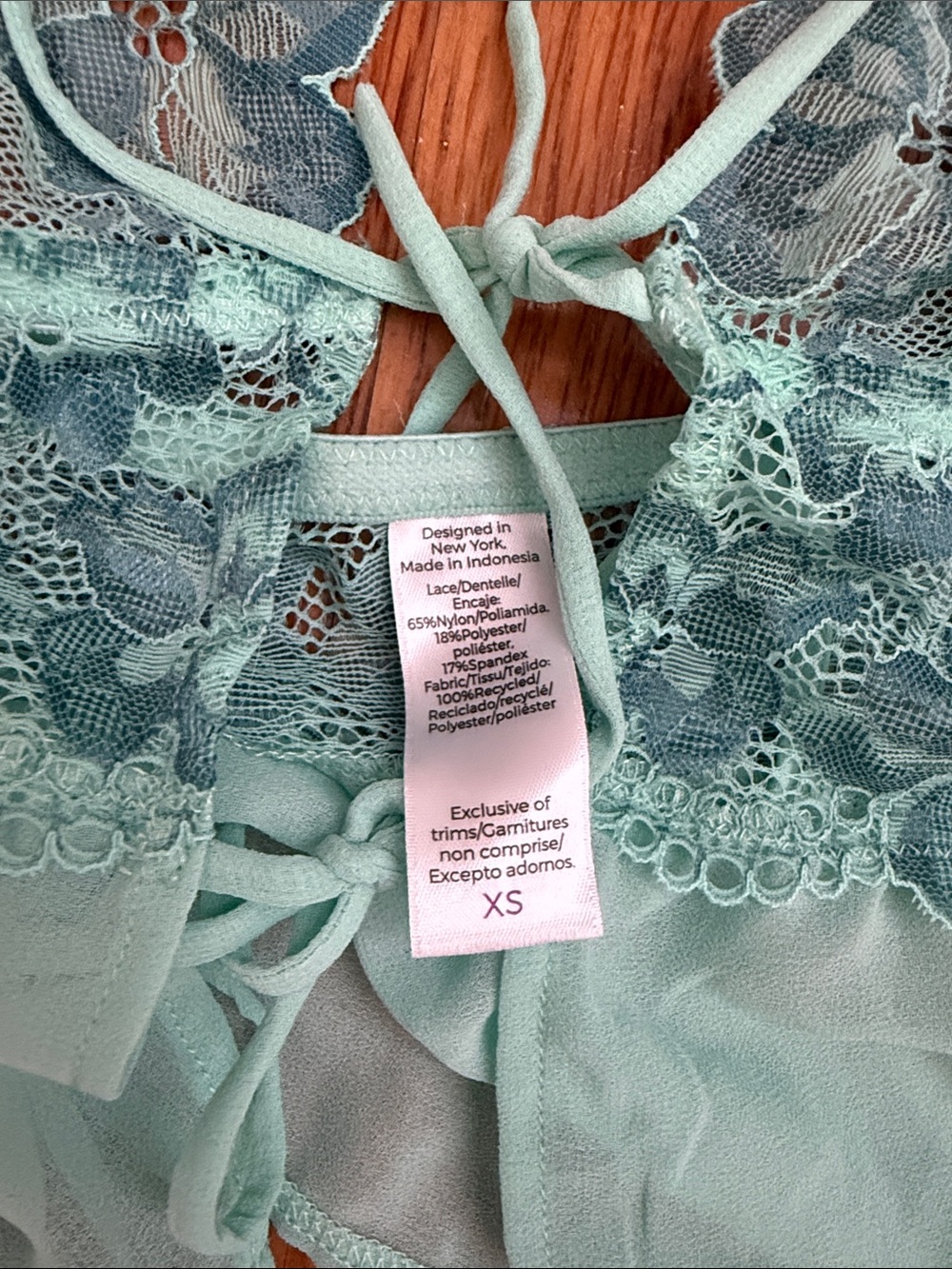 Sexy 2 Piece Lingerie Set - Picture 3 of 4